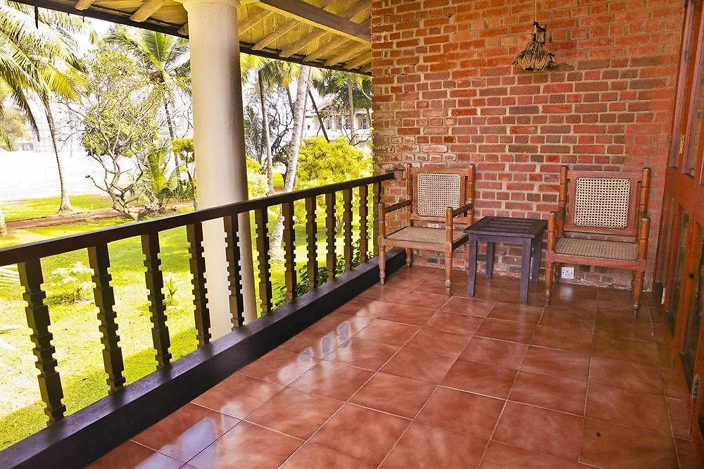Yoho Rivi Ras Hotel Dehiwala-Mont Lavinia 4*,  Sri Lanka
