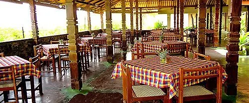 Yoho Rivi Ras Hotel Dehiwala-Mont Lavinia Station touristique