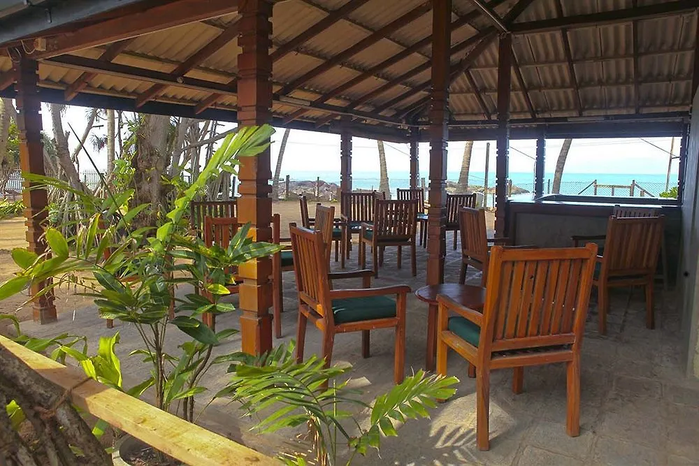 Yoho Rivi Ras Hotel Dehiwala-Mont Lavinia