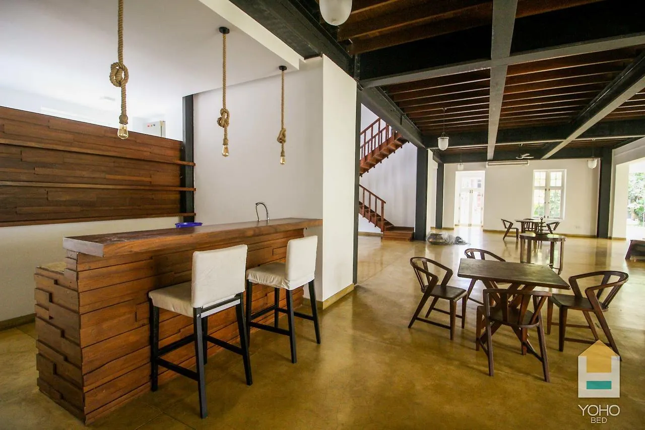 Yoho Rivi Ras Hotel Dehiwala-Mont Lavinia Station touristique